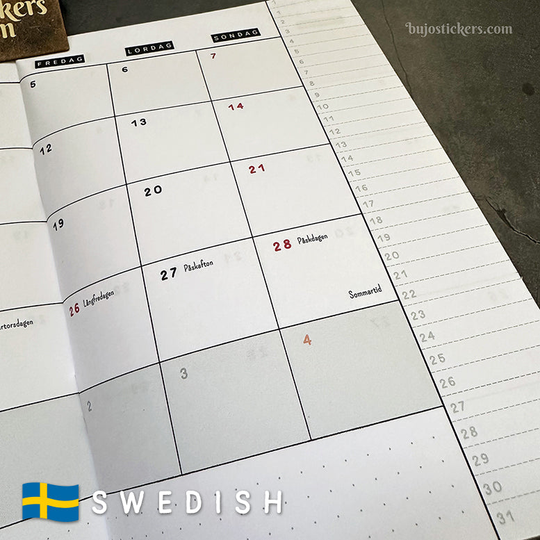 Monthly calendar in B6 size • Traveler's notebook • 12 months • 8 languages • A01