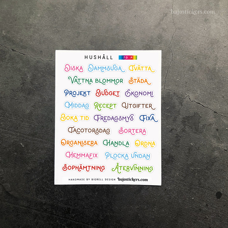 Hushåll 70 • Rubrikstickers på svenska 🇸🇪 • 14 färgval • Headings in Swedish