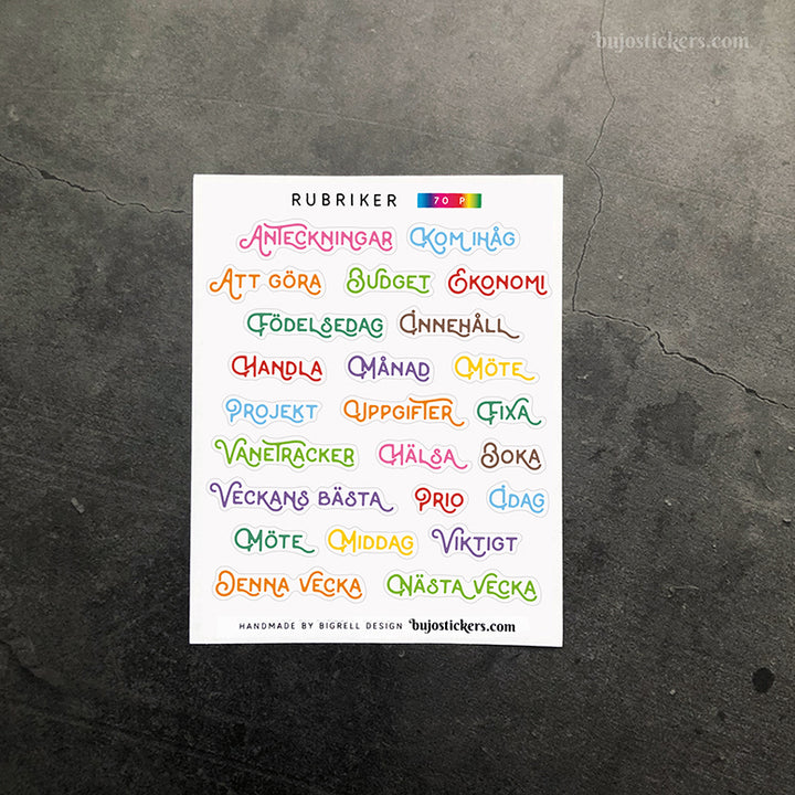 Rubriker 70 • Blandade rubrikstickers på svenska 🇸🇪 • 14 färgval • Headings in Swedish