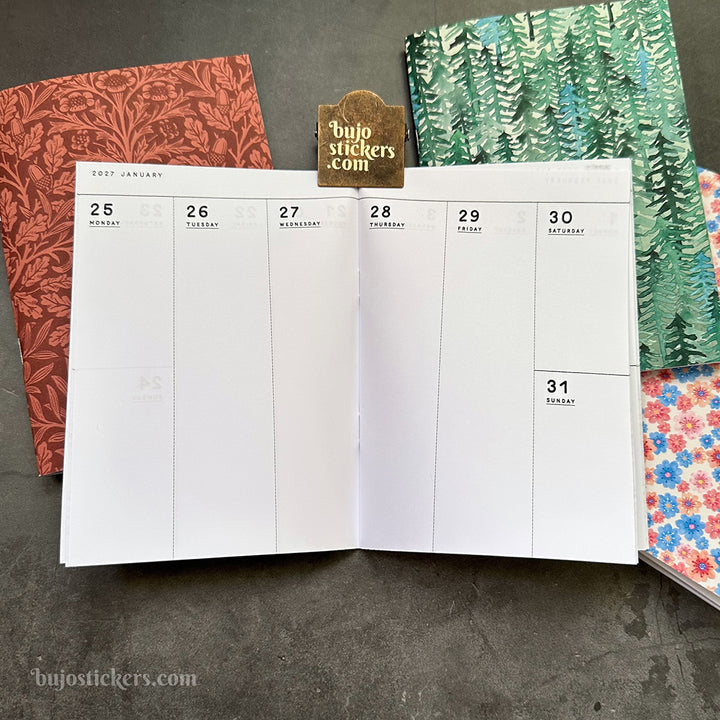 Dated Traveler's notebook in 8 languages • B6 size • Weekly vertical calendar • Custom options • A03