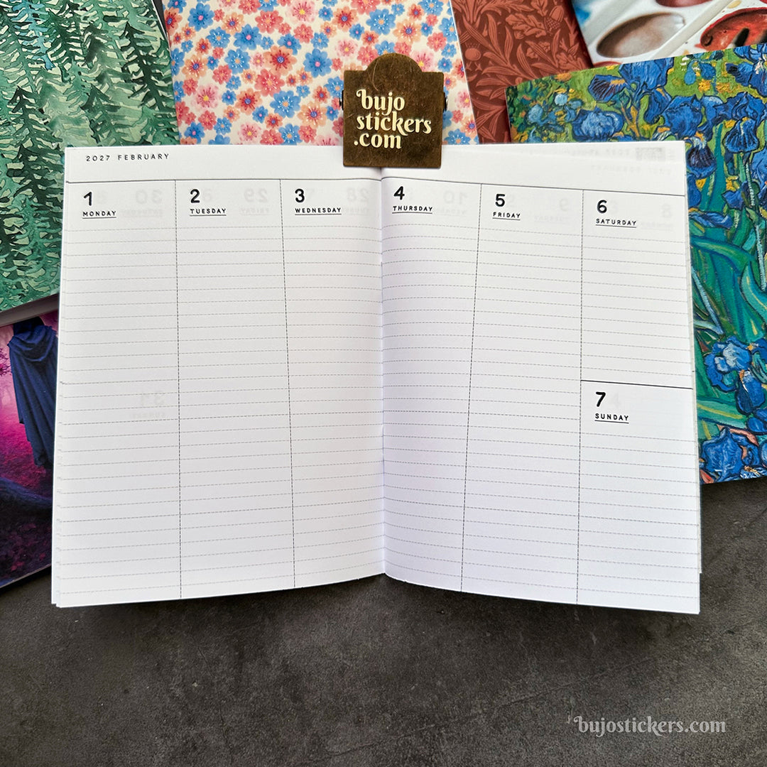 Dated Traveler's notebook in 8 languages • B6 size • Weekly vertical calendar • Custom options • A03