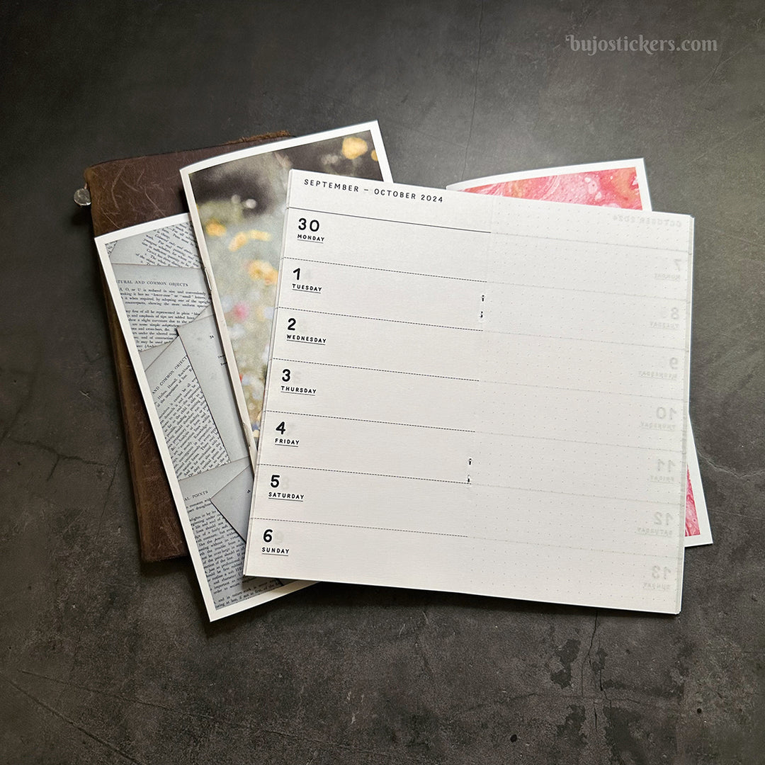Traveler's Notebook Dated Weekly calendar 2024 • Regular size