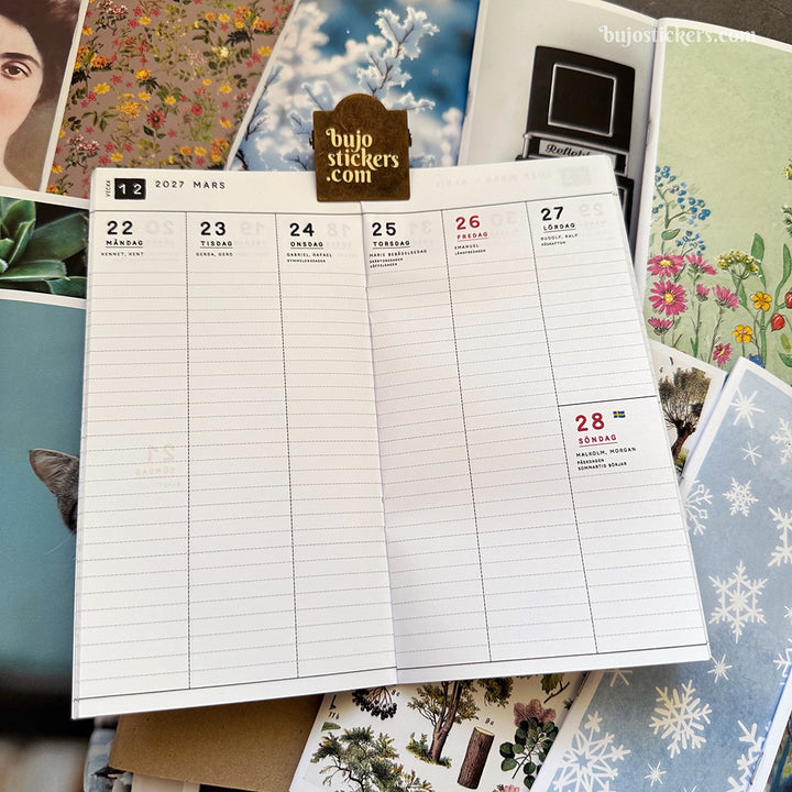 Traveler's Notebook daterad svensk stående veckokalender • Regular size • Swedish weekly calendar 🇸🇪  A03-SE