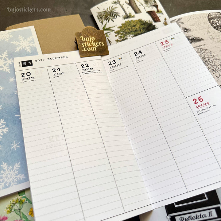 Traveler's Notebook daterad svensk stående veckokalender • Regular size • Swedish weekly calendar 🇸🇪  A03-SE