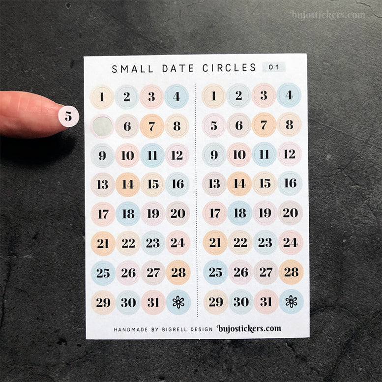 Small Date Circles 01