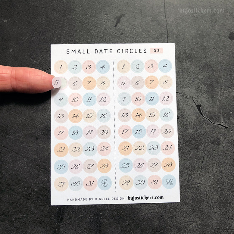 Small Date Circles 03