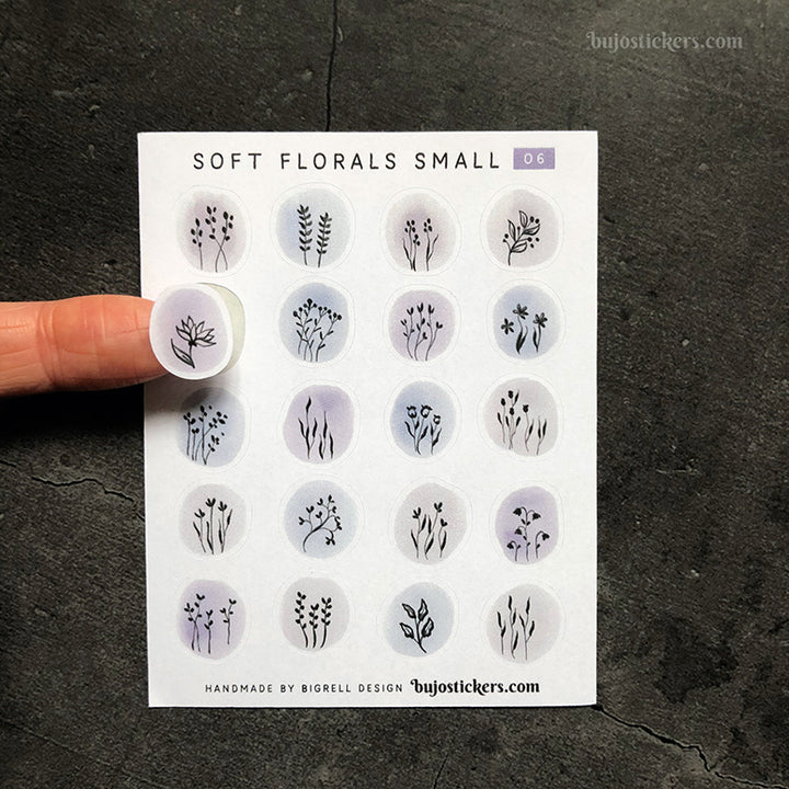 Soft florals SMALL 06