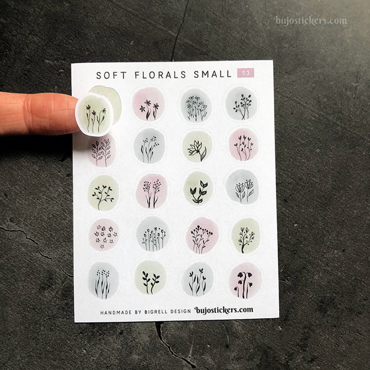 Soft florals SMALL 13